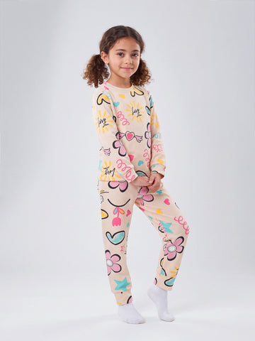 Pajamas all over printed top